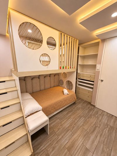 Penthouse Suite San Isidro — Cuarto de niños, con escalera y repisas