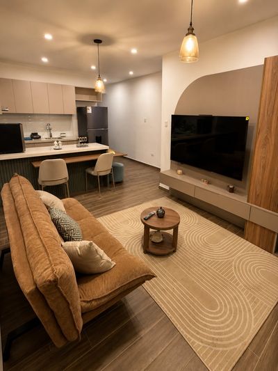 Suite Familiar 603 — Sala, comedor y cocina integrados