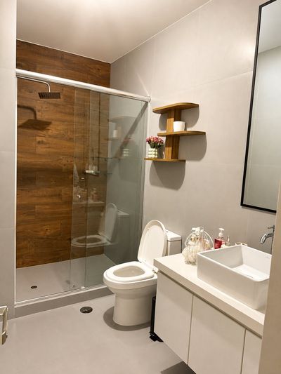 Suite Familiar 603 — Baño con ducha